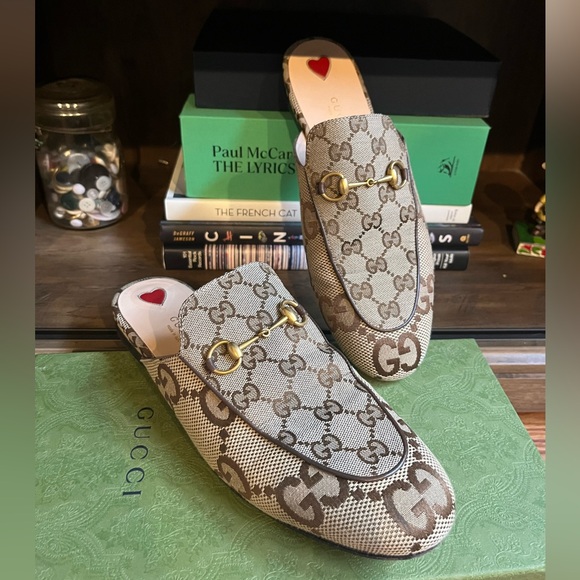 Gucci Beige Monogram Loafers - Picture 1 of 13